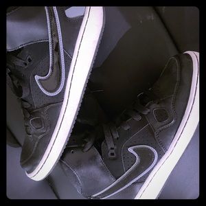 Nike High Sneaker